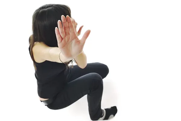 La cruz del maltrato